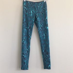 Reversible Zella Leggings