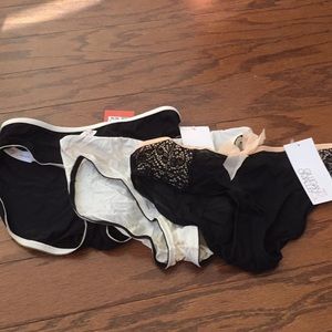 NWT- lot of 3 Gilligan & O’Malley bikini panties