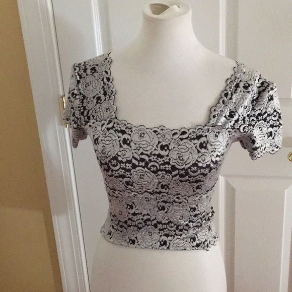 Cache Tops - Cache Sexy Dressy Top Cache Tops - Cache Sexy Dressy Top