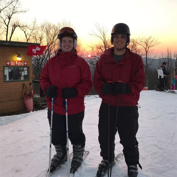 Meet your Posher, Alex - Picture 1 of 1