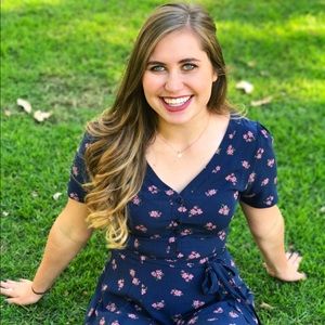 Meet your Posher, Alyssa