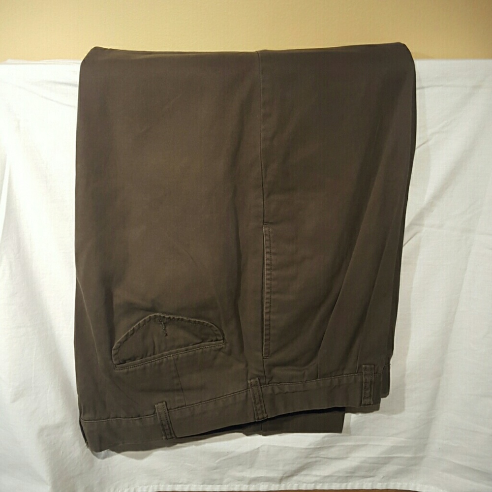 Chinos