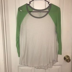 American Eagle shirt