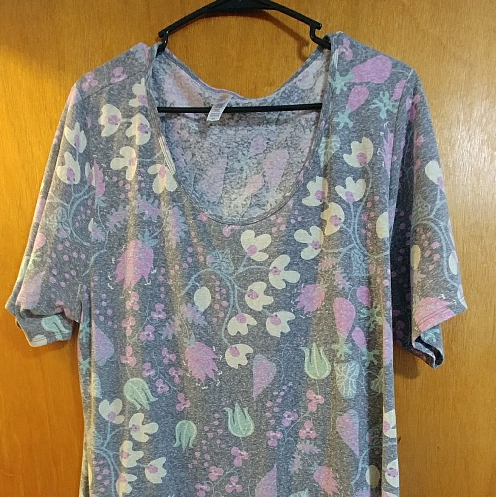 Lularoe perfect t