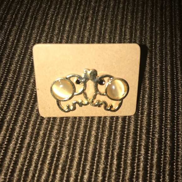 Elephant Stud Earrings - Picture 2 of 2