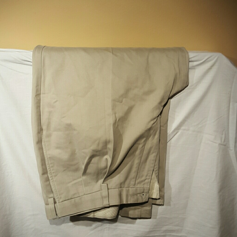 Chinos