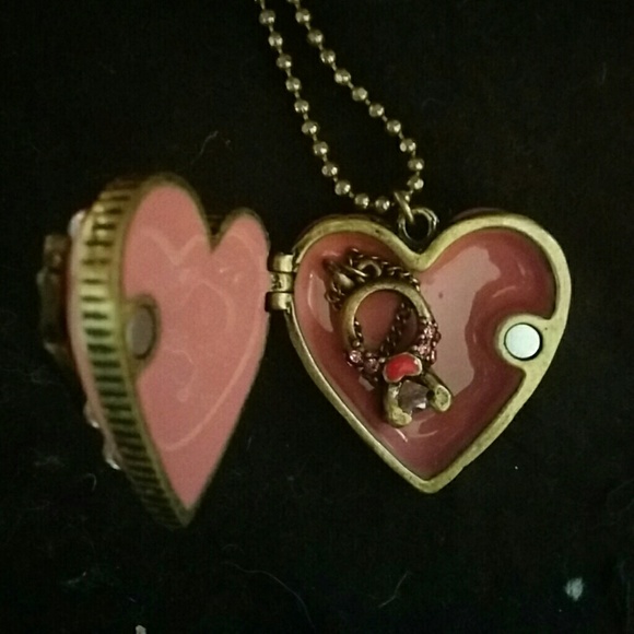 Betsey Johnson Heart Locket - Picture 3 of 7