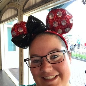 Meet your Posher, Crystal