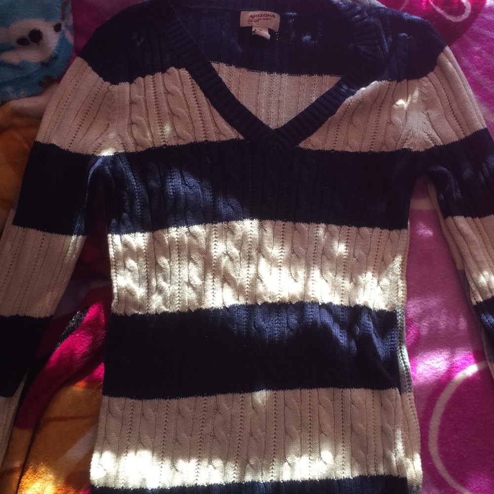 Sweater bundle! - Picture 5 of 5
