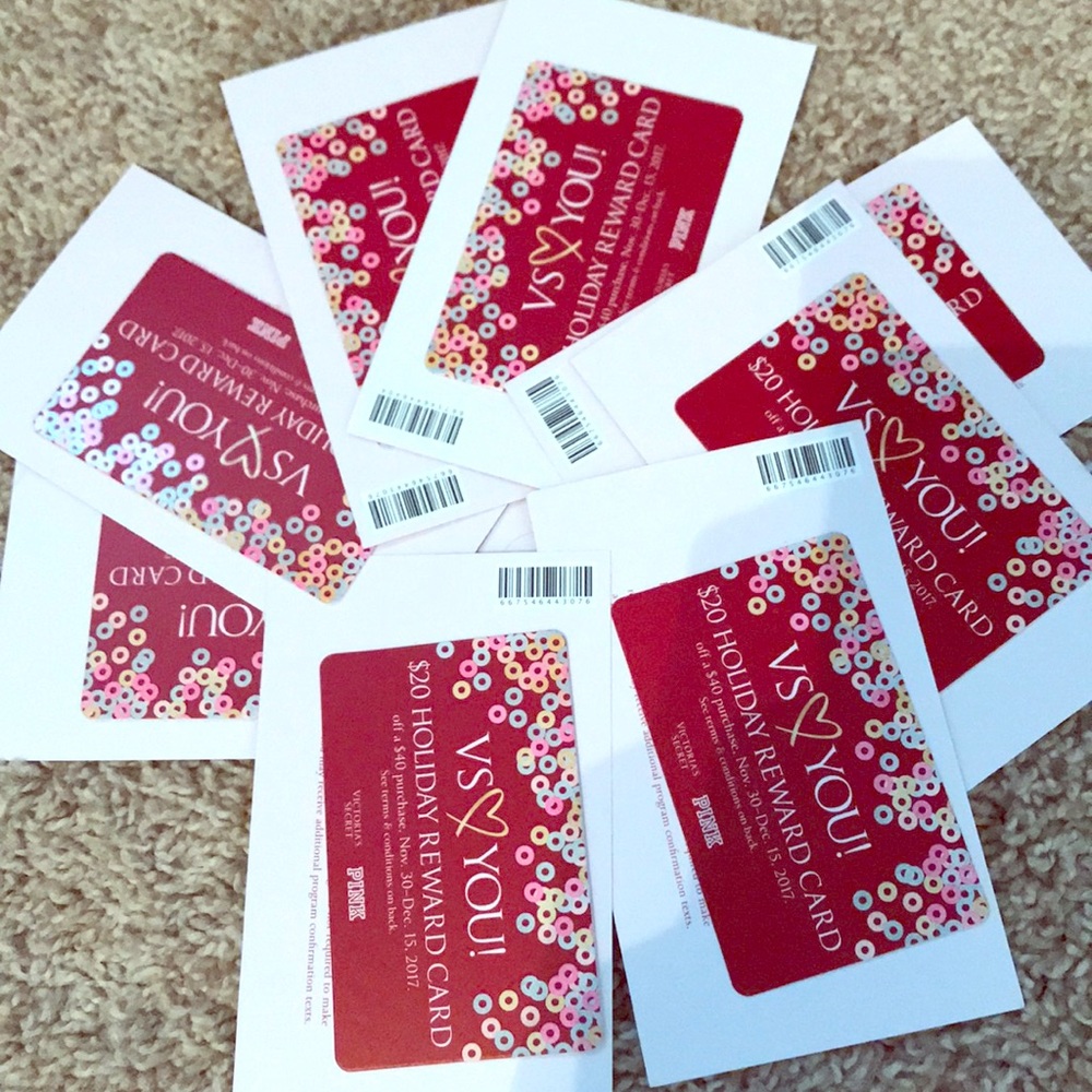 7 Holiday Reward Cards