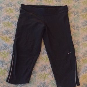 Gray Nike leggings