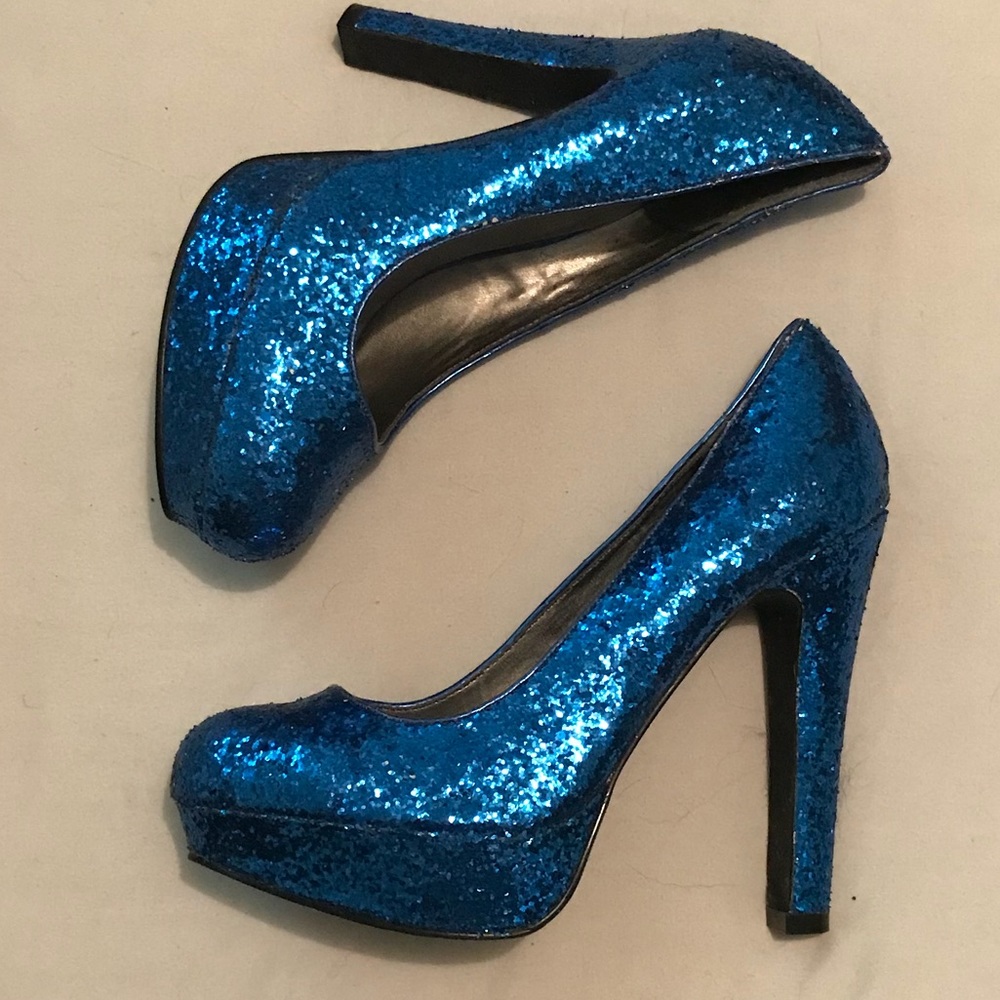 Glitter Guess pumps - size 7
