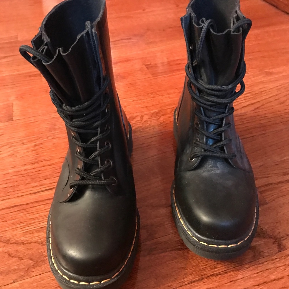 Doc Marten’s Rubber Boots