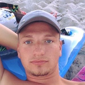 Meet your Posher, Vance