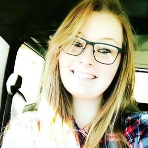 Meet your Posher, Halley