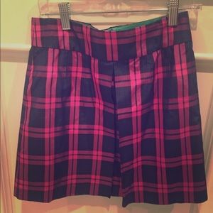 Vineyard Vines girls silk skirt.