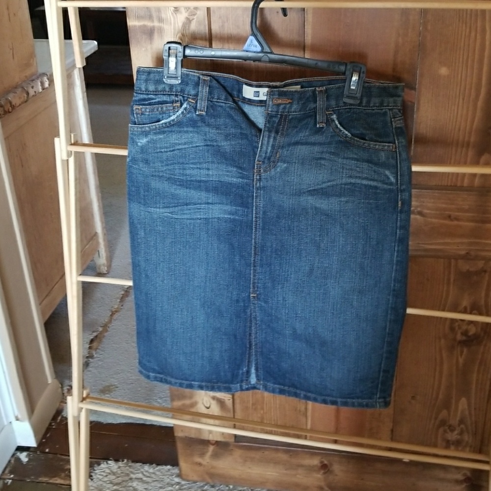 Gap denim skirt
