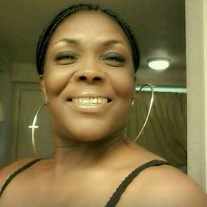 Meet your Posher, Cheryl