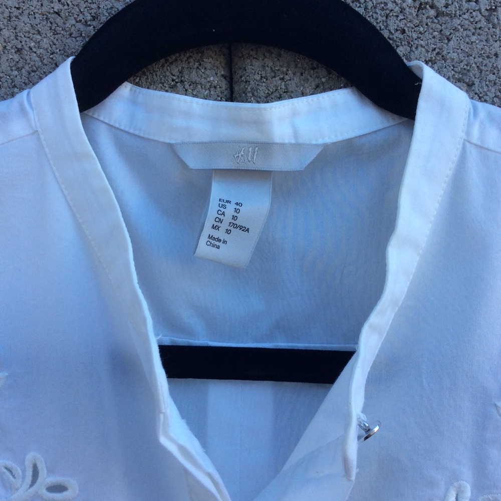 White Peplum Top - Picture 4 of 5