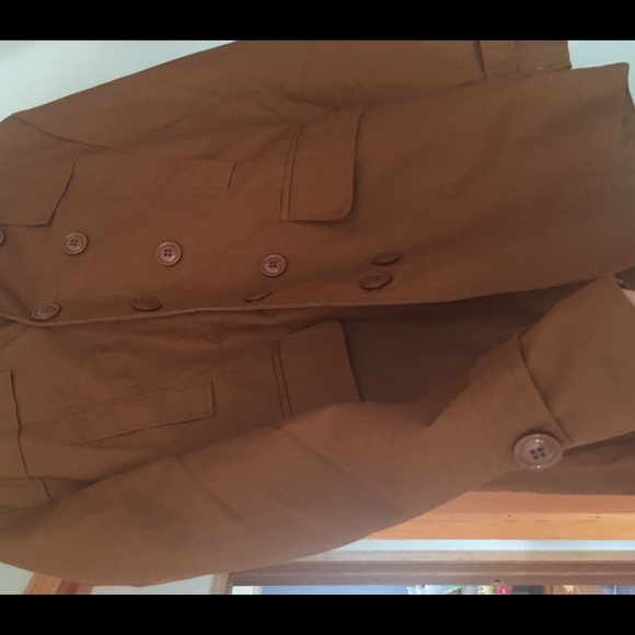 Brand New Men's Button Up Jacket with hood. - Picture 3 of 8