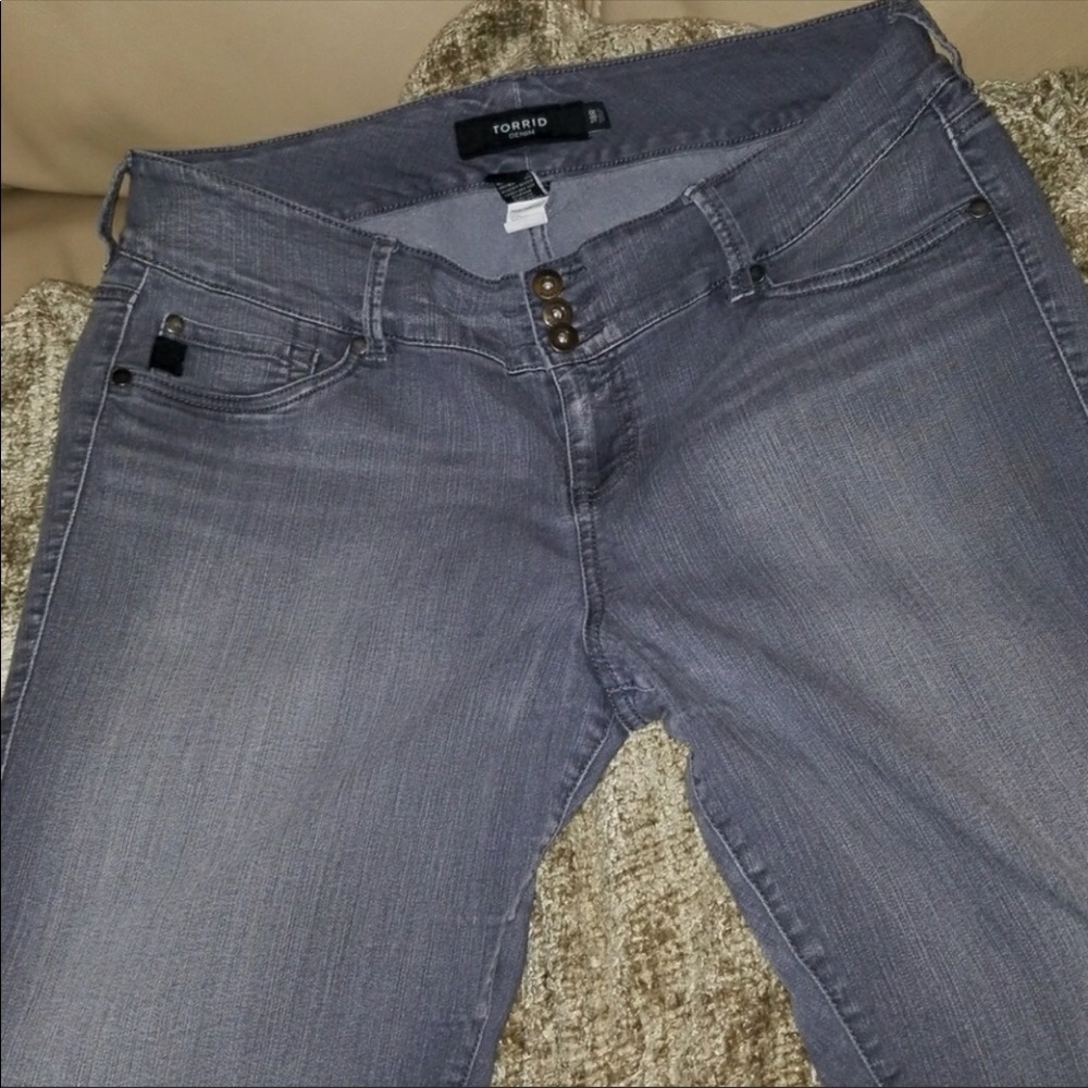 Torrid Grey Jeggings