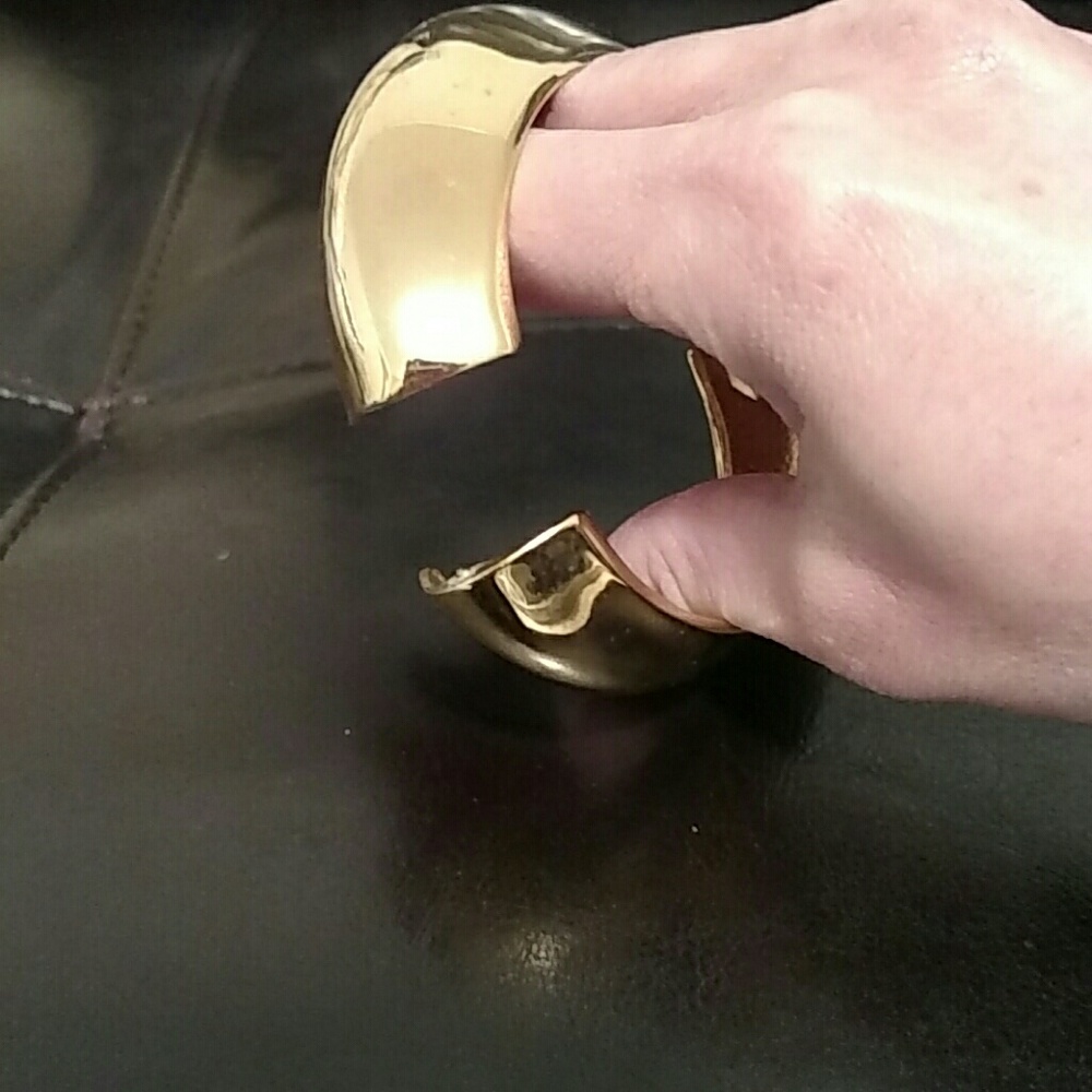 Vintage gold colored bracelet - Picture 3 of 5