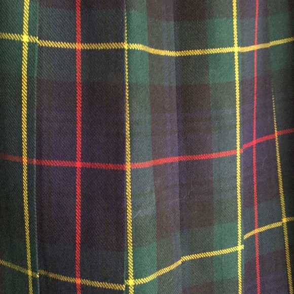 Thistle Woolens plaid pleated skirt. Size 14 - Picture 2 of 3
