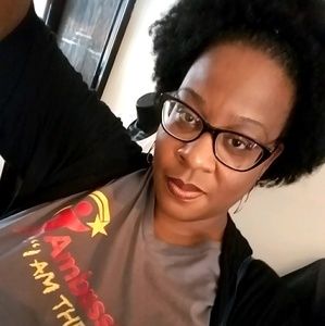 Meet your Posher, Sheneka