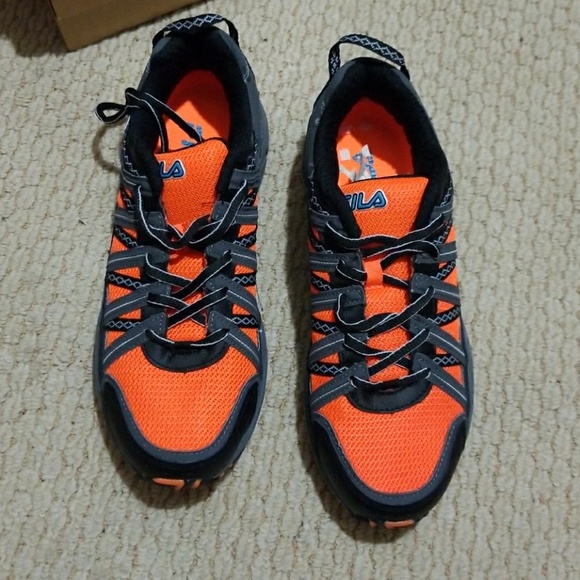 Men's Sneakers - Picture 2 of 3