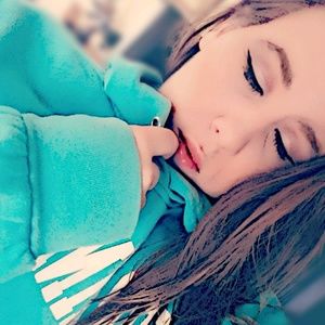 Meet your Posher, Trina