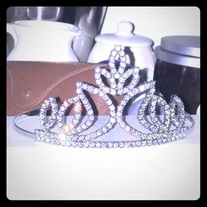 Tiara for a young girl #sweet16 # quinceanera.