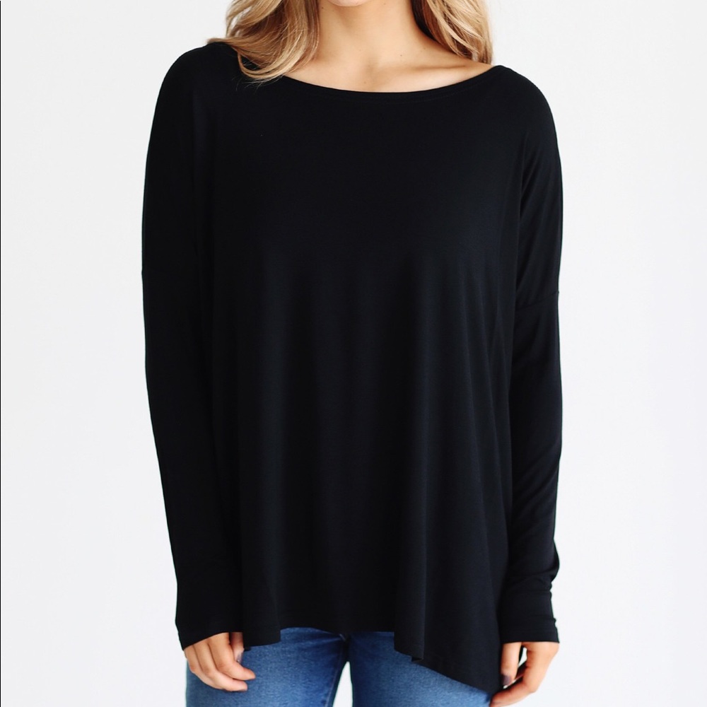 Black long sleeve piko