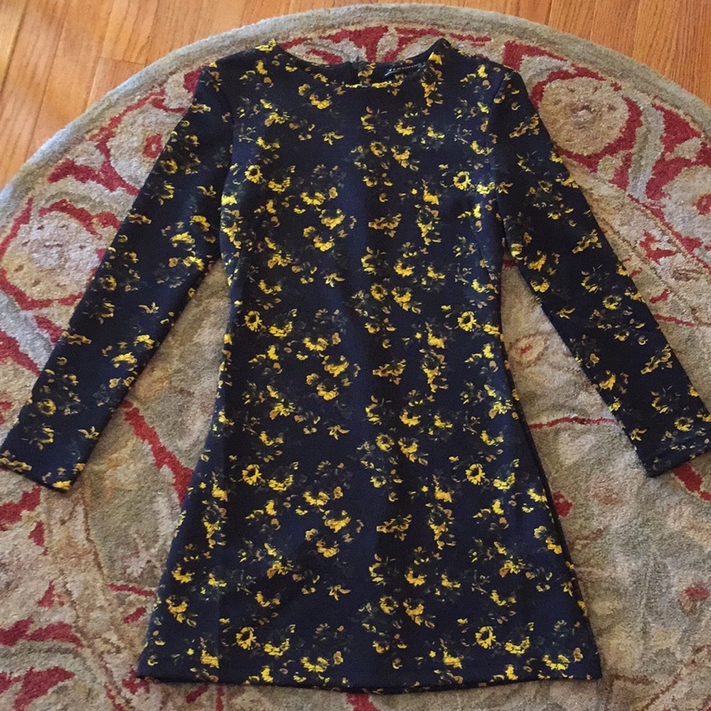 Zara style scuba dress size small
