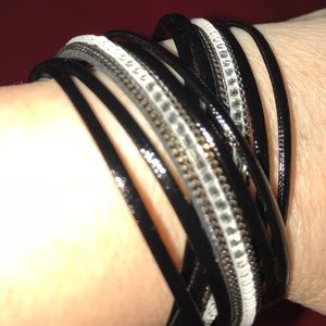 Wrap around bracelet or choker