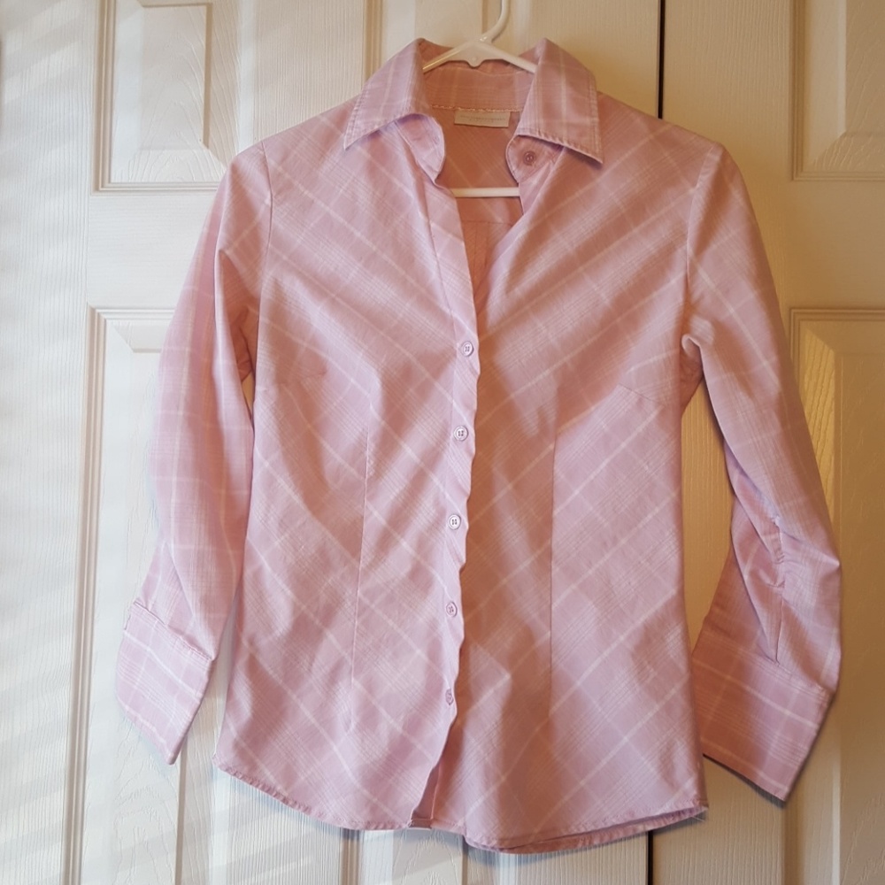 Pink button up with 3/4 sleeves