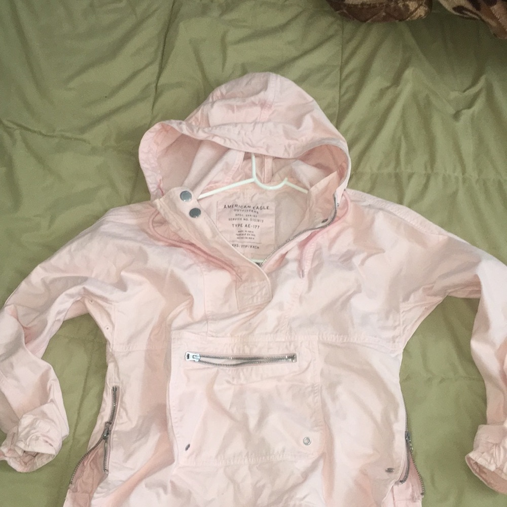 AE light pink anaroak