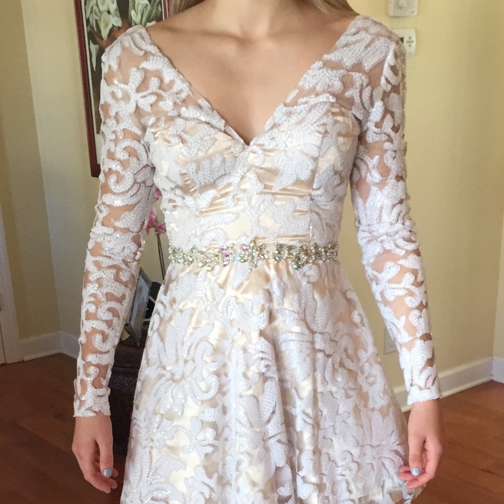 Formal short dress