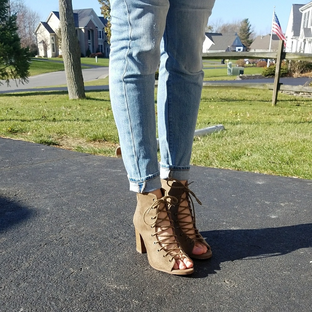 Olive Lace Up Heals Ciara