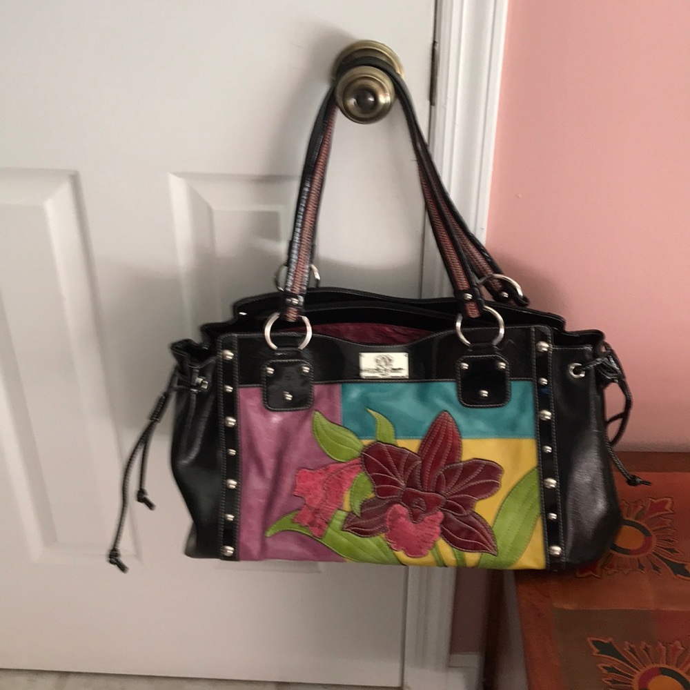 Sharif leather bag with floral appliqué