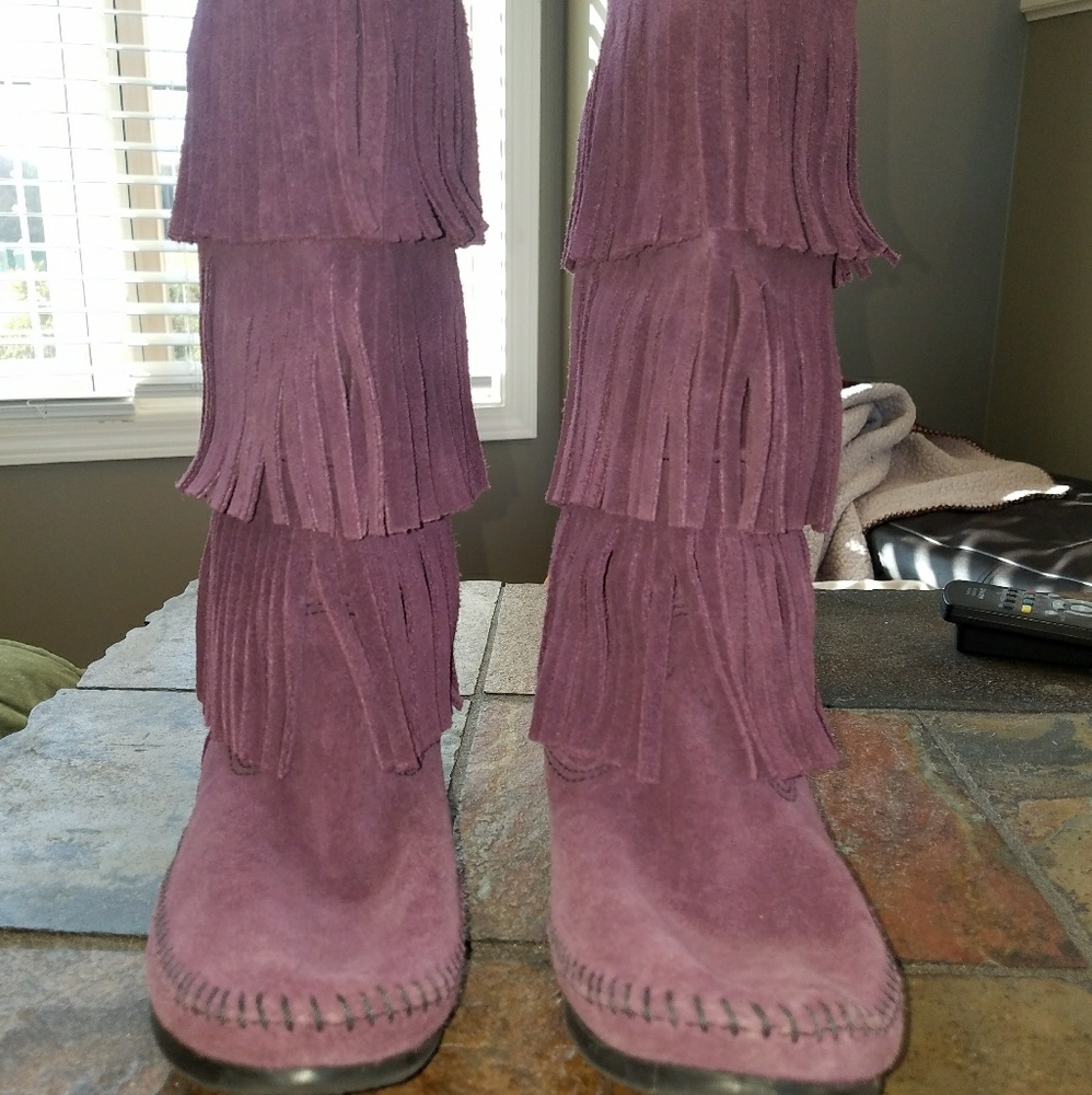 Minnetonka 3 Layer Fringe Boot