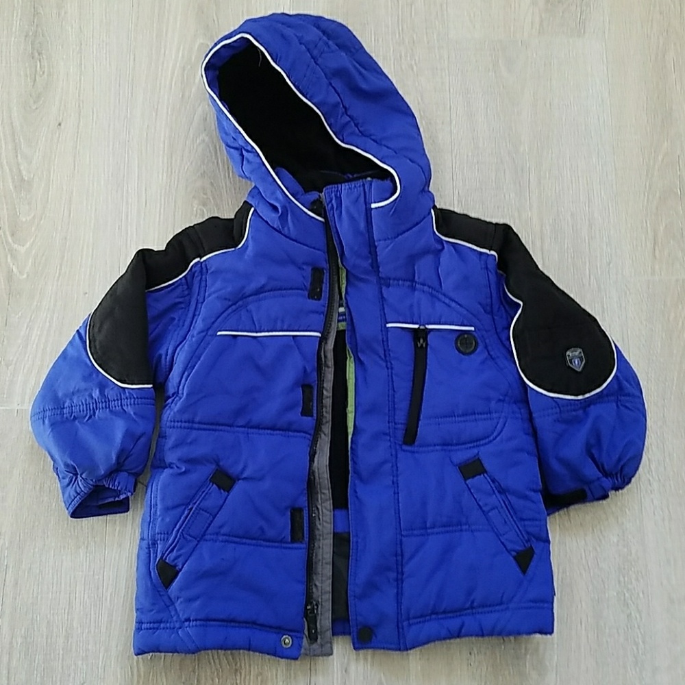 Protection system Hooded puffer jacket