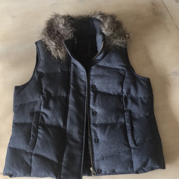 Limited fur collar vest - Picture 1 of 1