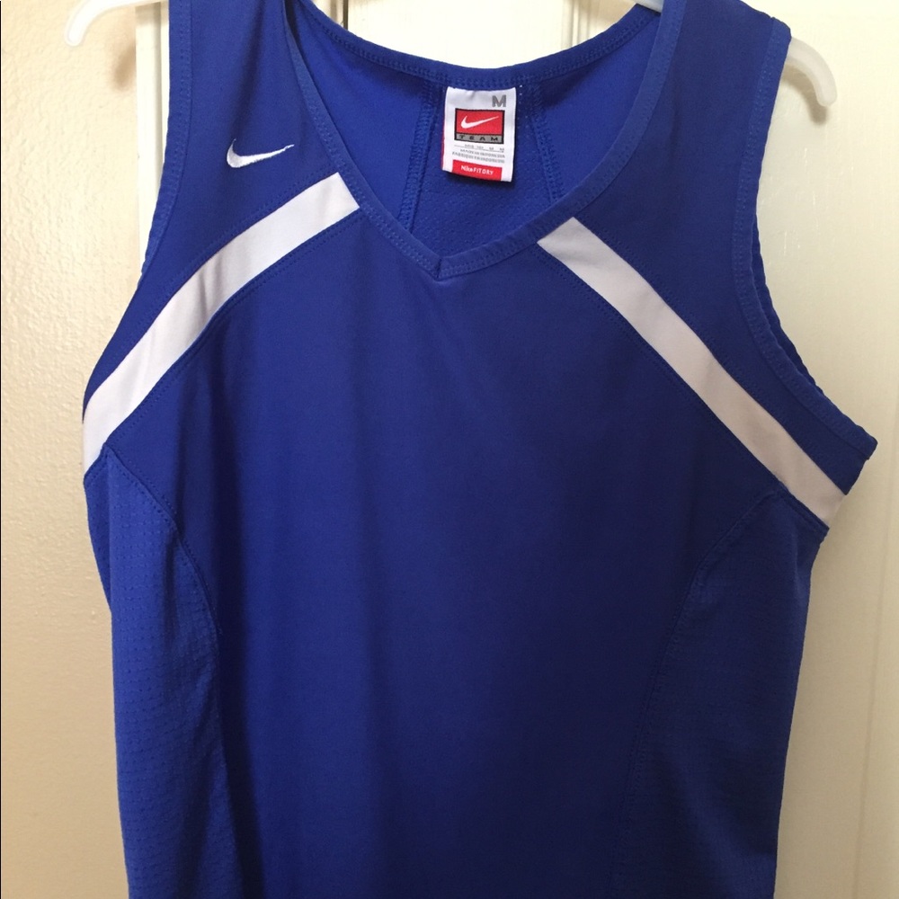 Nike Running/Tennis Top