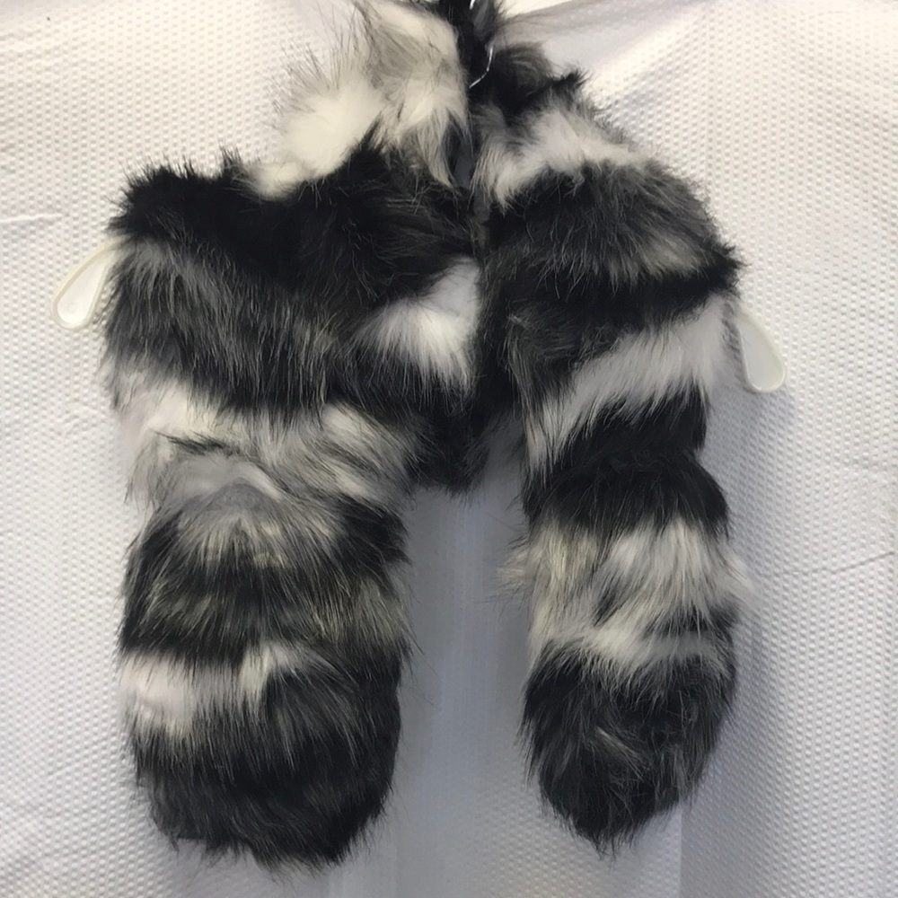 Cony hair scarf warp