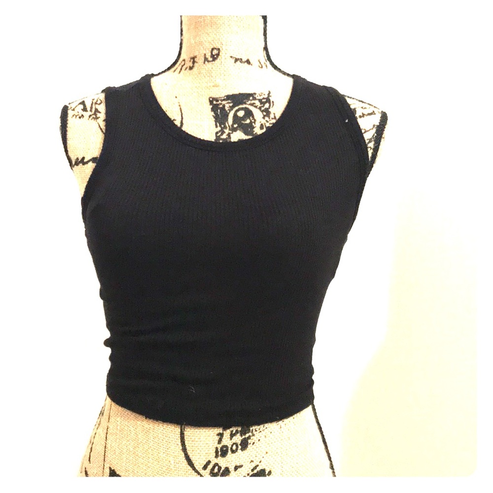 Forever 21 Black ribbed crop top