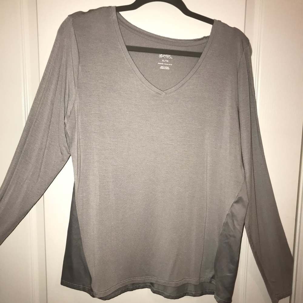 grey/sliver long sleeve shirt