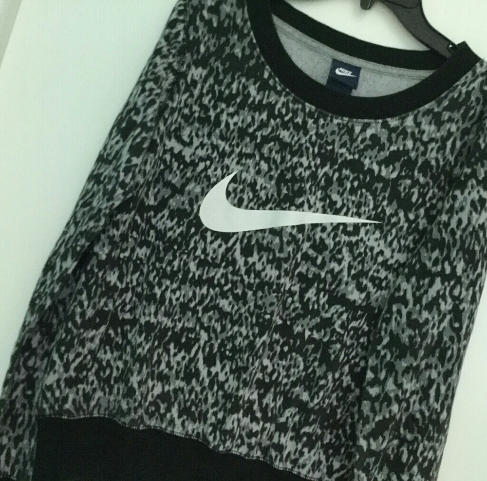 Nike sweater
