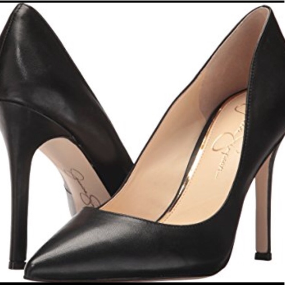 Jessica Simpson Blayke Pumps