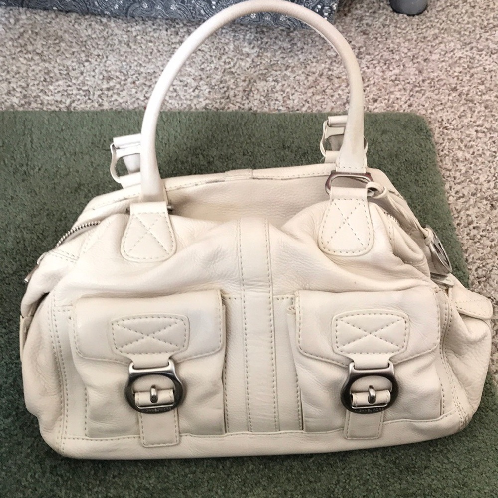 Cleaning out the clutter!!! Open 2 best offer