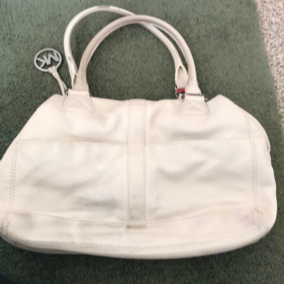 Cleaning out the clutter!!! Open 2 best offer - Picture 2 of 3